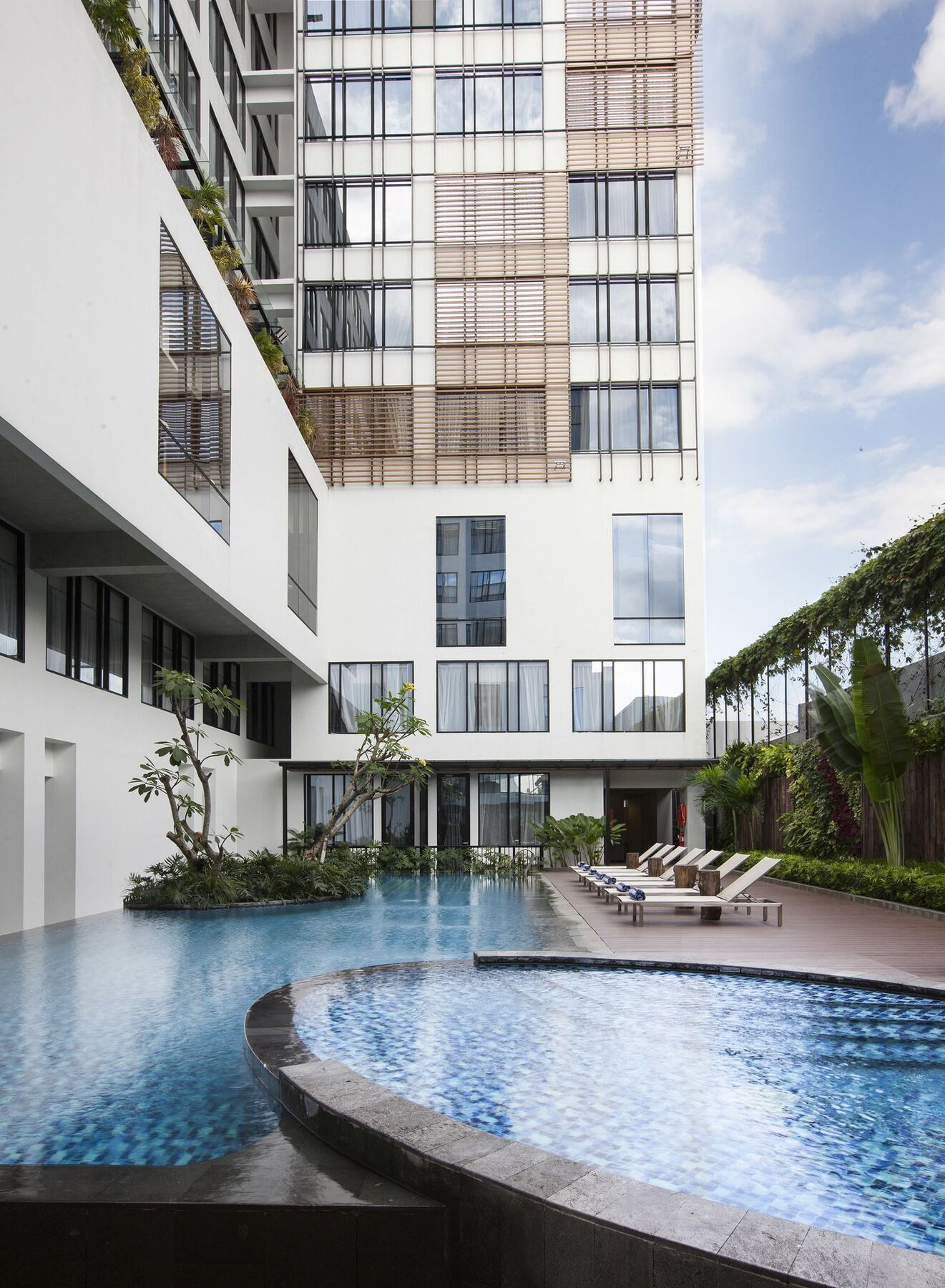 GAIA Cosmo Hotel Yogyakarta Exterior foto